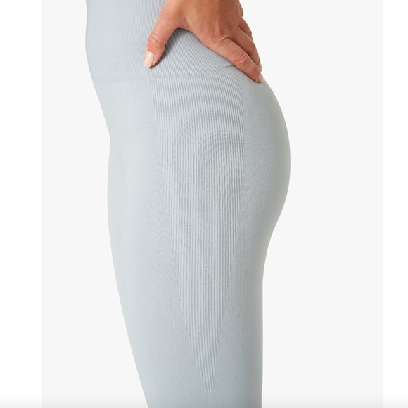 NWT WeWoreWhat Pearl Blue Seamless Leggings - Picture 6 of 11